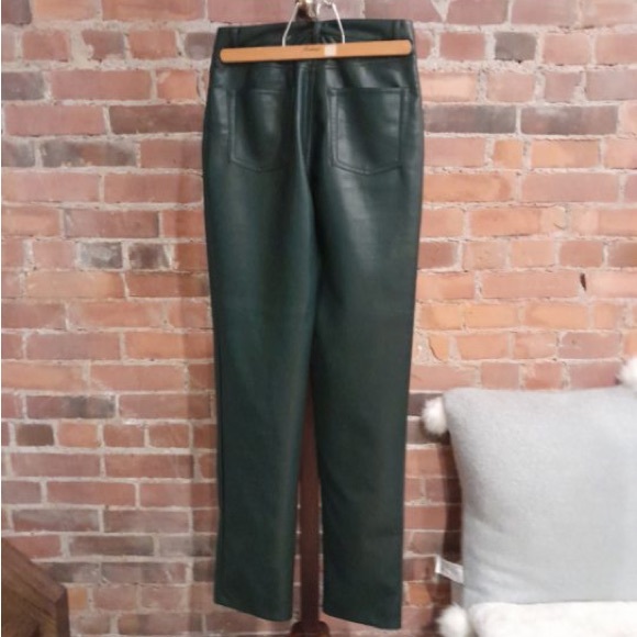 Aritzia Wilfred Melia forest green vegan leather pant size 4. - Picture 5 of 6